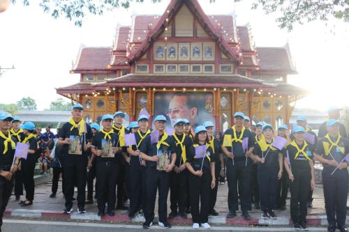 พช หัวหิน ร่วมกิจกรรมรวมพลังจิตอาสาพระราชทานและพิธีจุดเทียนน้อมรำลึก ภายในงาน "ใต้ร่มพระบารมี ท่องเที่ยวศรีคีรีขันธ์" 